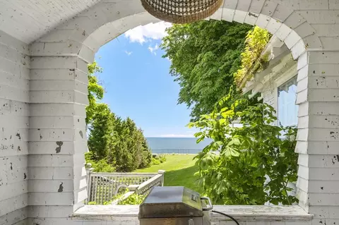 View/Area - 421 423 Ocean Ave, Marblehead, MA 01945 photo 4 of 5