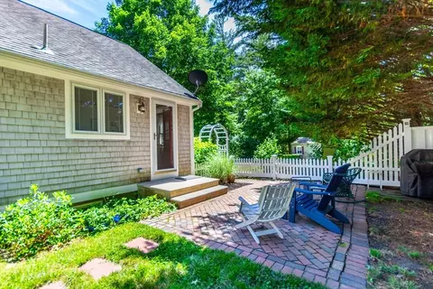 43 Ships Lantern Dr, Mashpee, MA 02649 photo 38