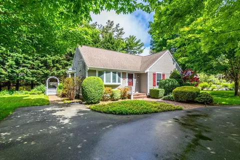 43 Ships Lantern Dr, Mashpee, MA 02649 photo 33
