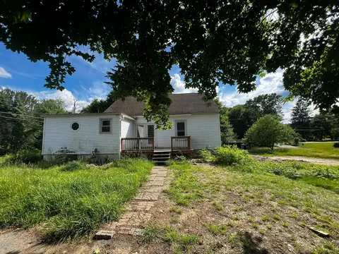 16 Grist Mill Rd, Grafton, MA 01519