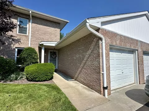 5 Castle Hill Rd # G, Agawam, MA 01001