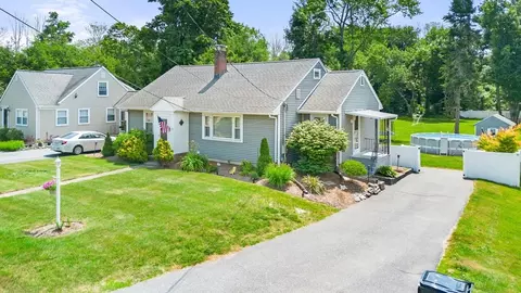 74 Center St, Bridgewater, MA 02324