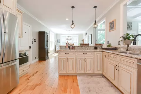 15 River St, Upton, MA 01568 photo 13