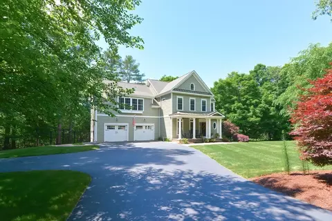 15 River St, Upton, MA 01568 photo 2