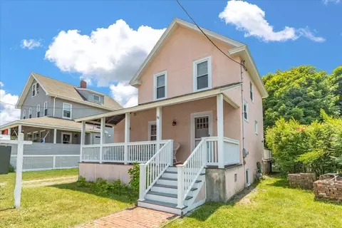 46 J St, Hull, MA 02045
