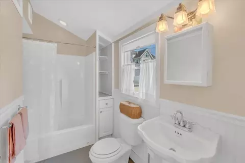 46 J St, Hull, MA 02045 photo 23