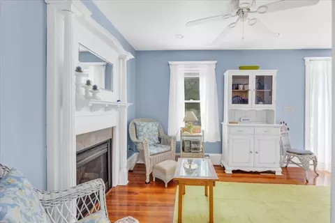 46 J St, Hull, MA 02045 photo 9
