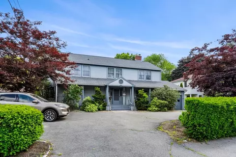119 Lafayette St, Marblehead, MA 01945