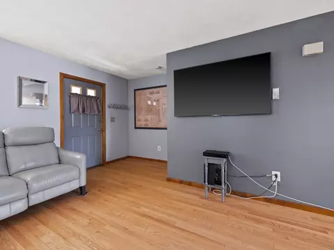 19 Hillside Ave #19, Everett, MA 02149 photo 12