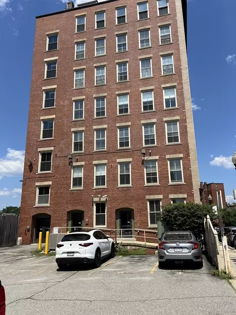 21 Wingate St #405, Haverhill, MA 01832