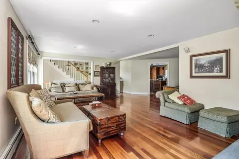 114 Downer Ave, Hingham, MA 02043 photo 6