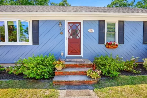 25 Briarwood Dr, Wareham, MA 02571 photo 22