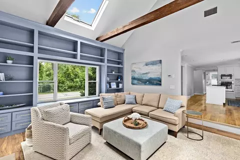 8 Del Prete Dr, Hingham, MA 02043 photo 8