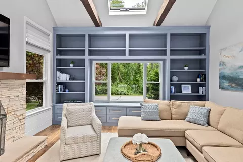 8 Del Prete Dr, Hingham, MA 02043 photo 10