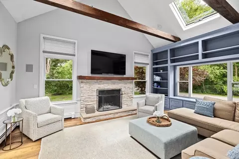 8 Del Prete Dr, Hingham, MA 02043 photo 7