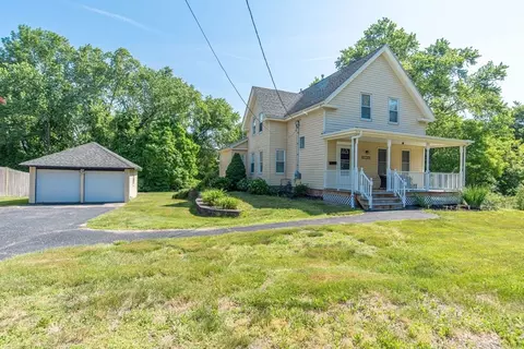 214 Park Ave, Bridgewater, MA 02324