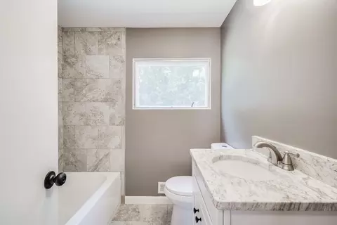 56 Audley Rd, Springfield, MA 01118 photo 9