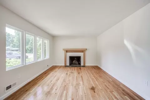 56 Audley Rd, Springfield, MA 01118 photo 12