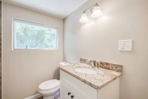 56 Audley Rd, Springfield, MA 01118 photo 23