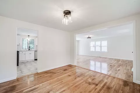 56 Audley Rd, Springfield, MA 01118 photo 8