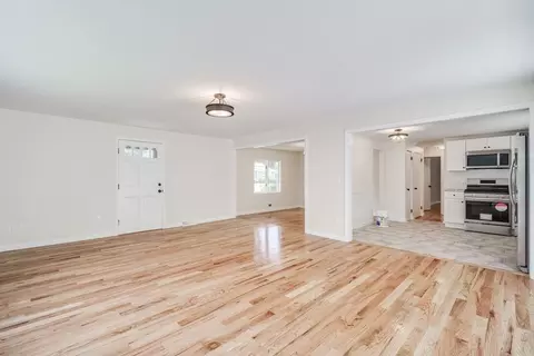 56 Audley Rd, Springfield, MA 01118 photo 6