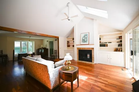 Living - 155 Maynard Rd, Framingham, MA 01701 photo 2 of 3