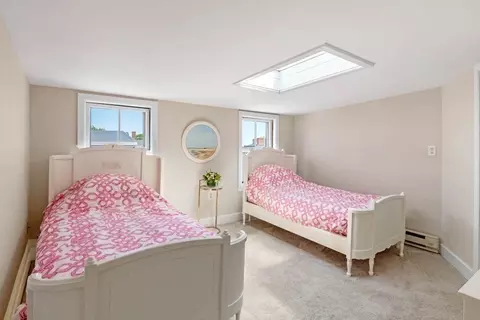 Bedroom - 1 Mason #2, Marblehead, MA 01945 photo 2 of 2