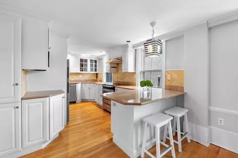 Kitchen - 1 Mason #2, Marblehead, MA 01945 photo 2 of 5