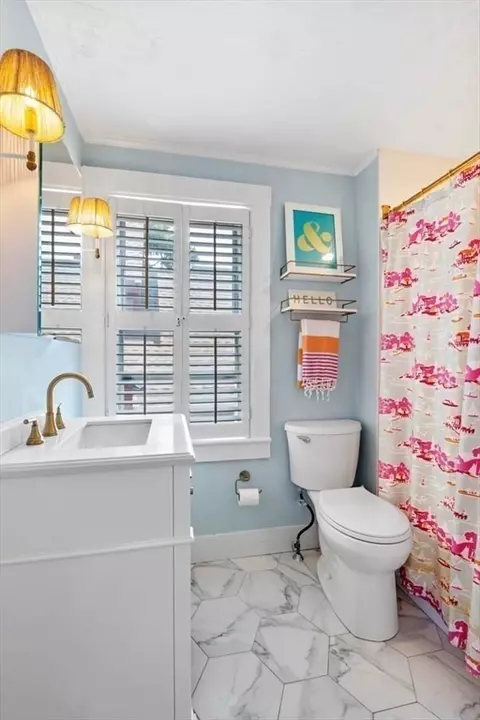 Bath - 1 Mason #2, Marblehead, MA 01945 photo 1 of 3