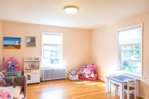 Bedroom - 6 Ralph Rd, Marblehead, MA 01945 photo 5 of 7