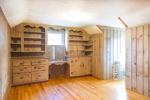 Bedroom - 6 Ralph Rd, Marblehead, MA 01945 photo 7 of 7