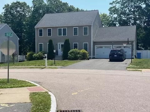 1 Brackett Ln, Stoughton, MA 02072