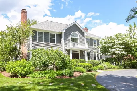 29 Carleton Dr, Needham, MA 02492