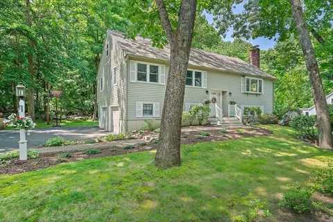 7 Josephine St, Canton, MA 02021