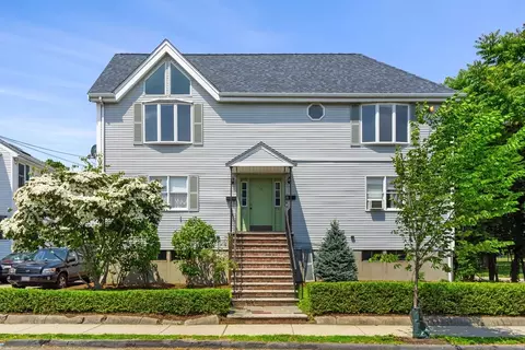 88 Trowbridge St #88, Belmont, MA 02478