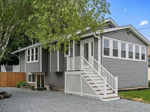 27 Westminster Rd, Hull, MA 02045 photo 1
