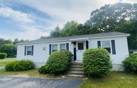 32 Snowgoose Ln, Plymouth, MA 02360