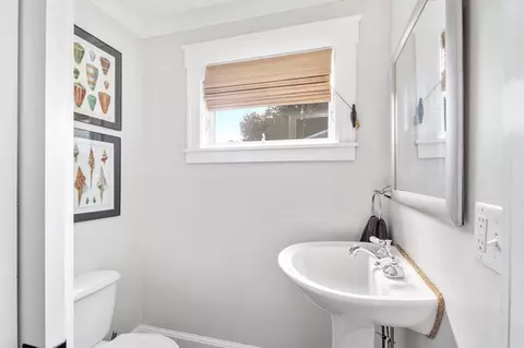 5 Maple St #5, Hingham, MA 02043 photo 8