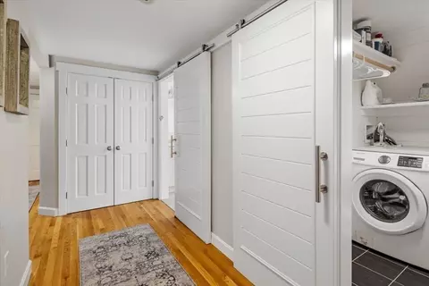 Entry Way - 23 Governor Andrew Rd, Hingham, MA 02043 photo 2 of 3