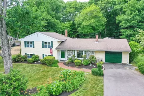 15 Bayberry Ln, Framingham, MA 01701