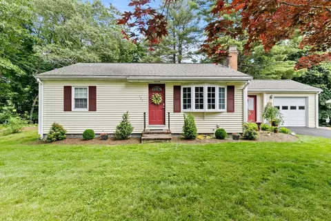191 Damon Rd, Abington, MA 02351