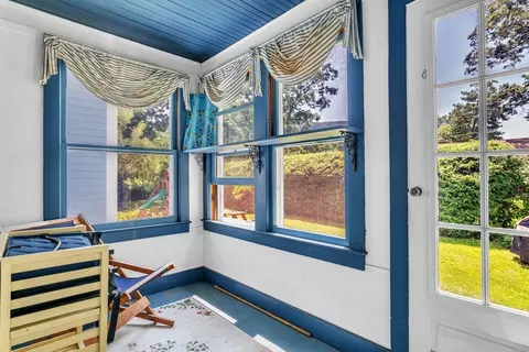 Exterior - 48 Cherry St, Easthampton, MA 01027 photo 4 of 12