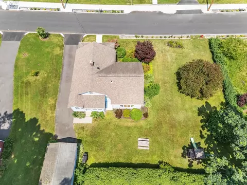 View/Area - 48 Cherry St, Easthampton, MA 01027 photo 5 of 8