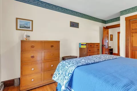 Bedroom - 48 Cherry St, Easthampton, MA 01027 photo 3 of 4