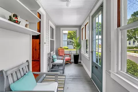 Exterior - 48 Cherry St, Easthampton, MA 01027 photo 6 of 12