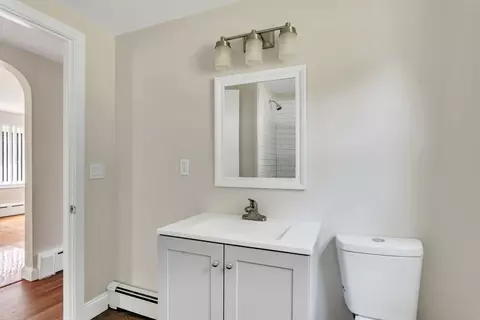 Bath - 800 Wilbraham Rd, Springfield, MA 01109 photo 2 of 2