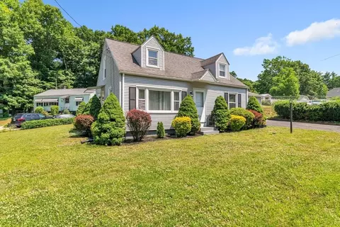 Exterior - 800 Wilbraham Rd, Springfield, MA 01109 photo 2 of 5