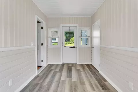 Entry Way - 800 Wilbraham Rd, Springfield, MA 01109 photo 1 of 1