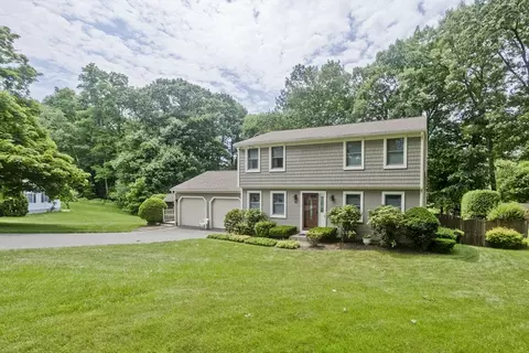 16 Ryan Dr, West Springfield, MA 01089 photo 2