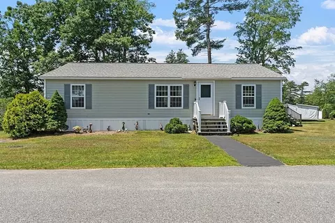 519 E River St #31, Orange, MA 01364